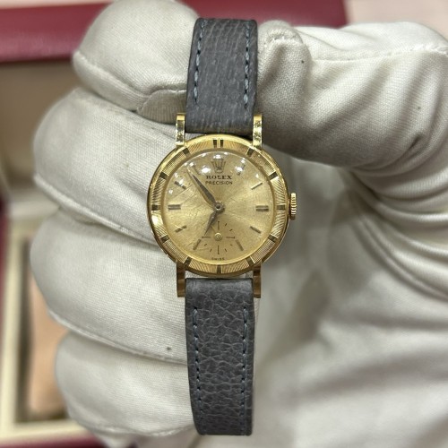 Preowned Rolex Precision Lady 18kt Gold 22mm Manually Wound 1950 Preowned Rolex Precision Lady 18kt Gold 22mm Manually Wound 1950